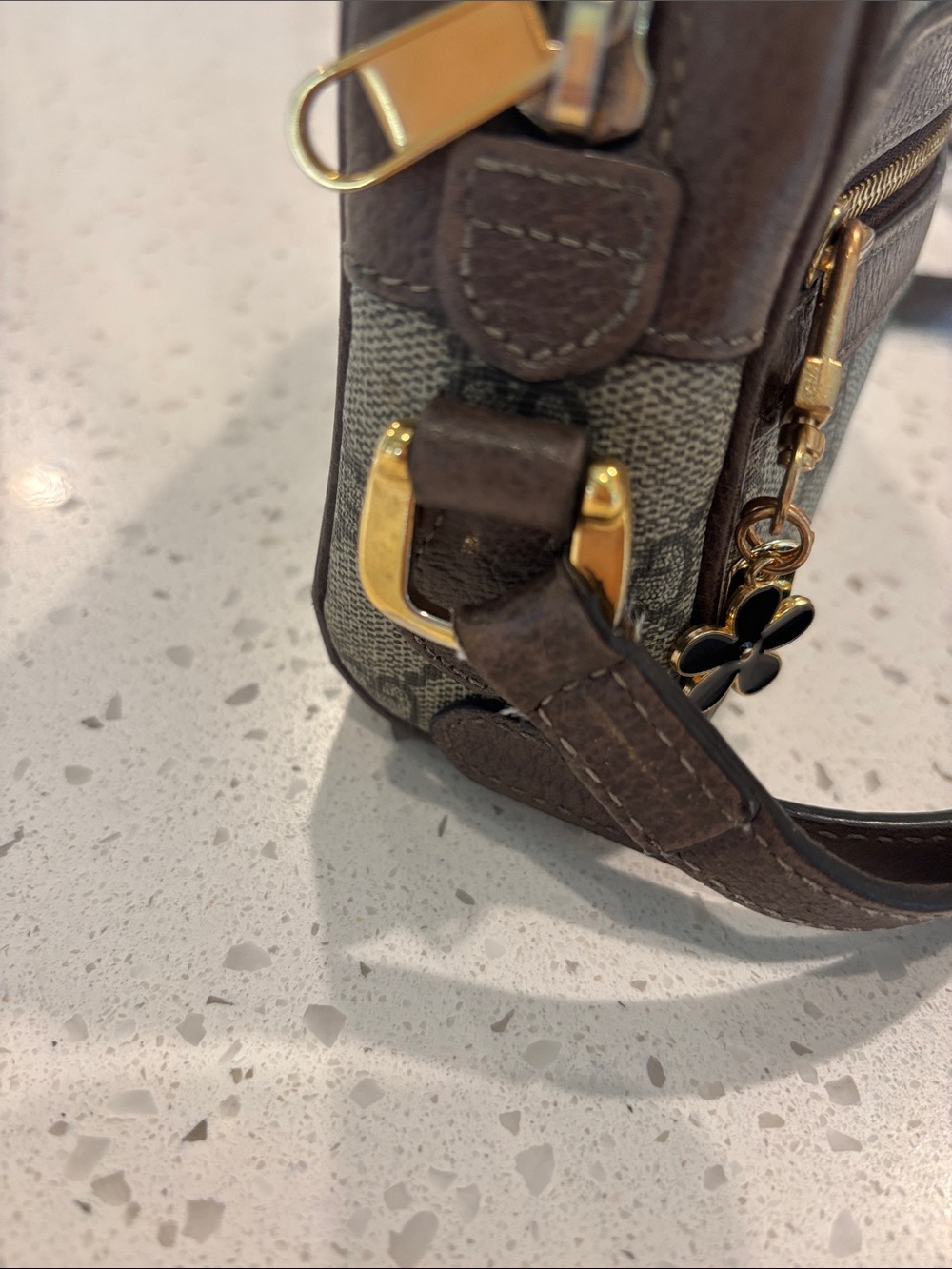 👄Gucci GG Supreme Crossbody Bag - Picture 11 of 16